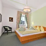 Guest house Pilsachhof 3*