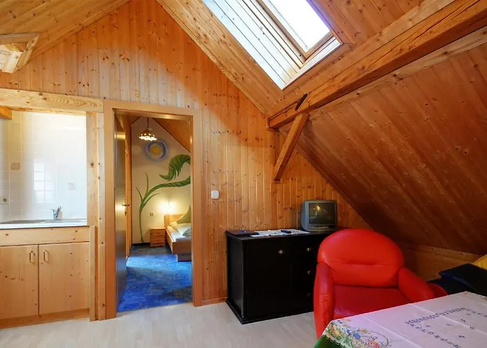 Pension Pilsachhof 게스트하우스 3*